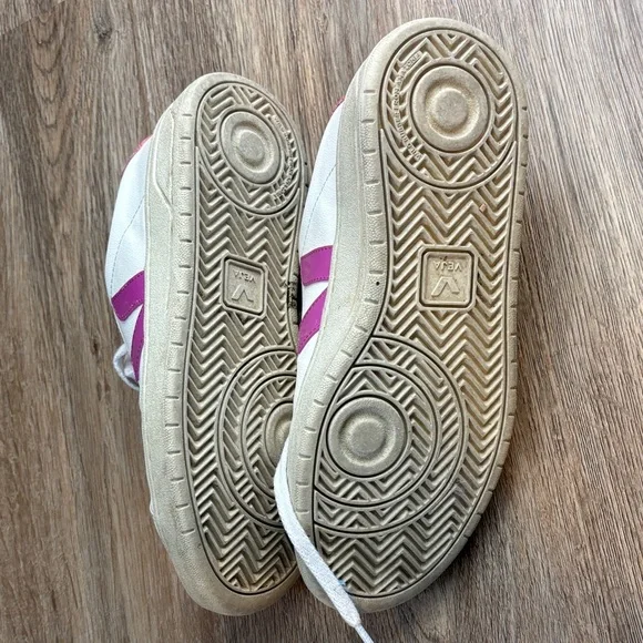 Veja Women's White Sneakers with Pink and Orange Accents - Picture 8 of 9